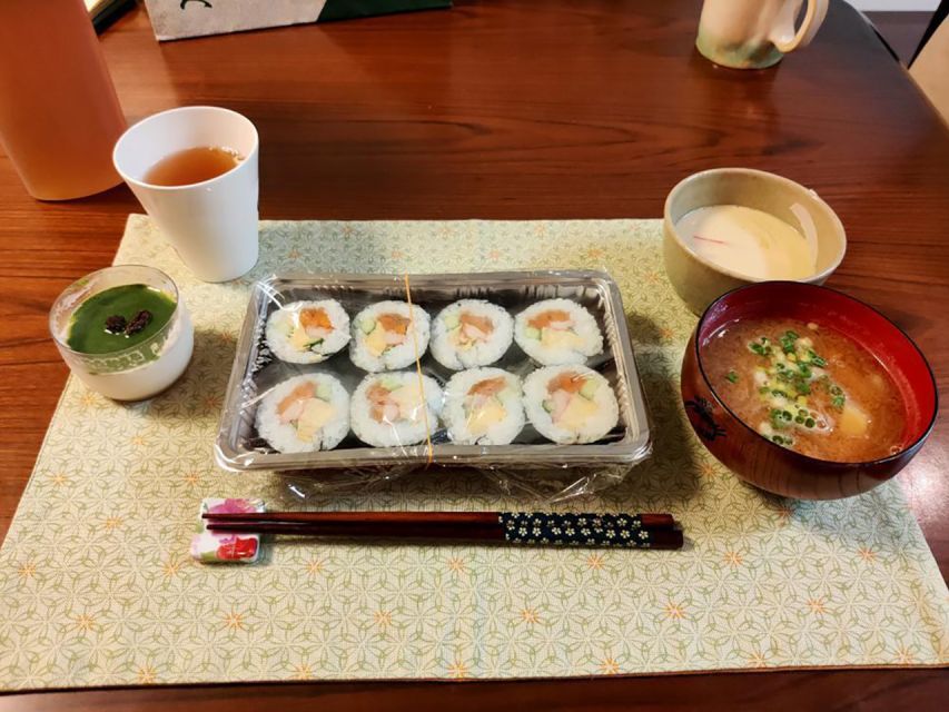 Tokyo: Sushi Roll and Side Dish Cooking Experience - Important Class Information