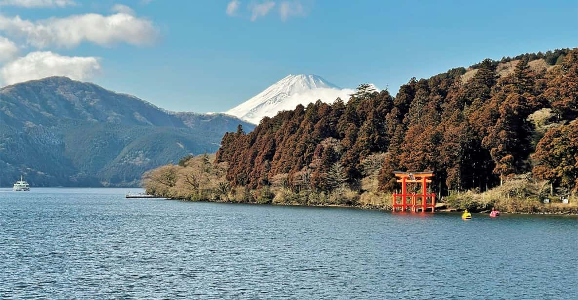 From Tokyo: Mount Fuji and Hakone Private Day Tour - Enjoying Hakone Ropeway & Ashi Lake