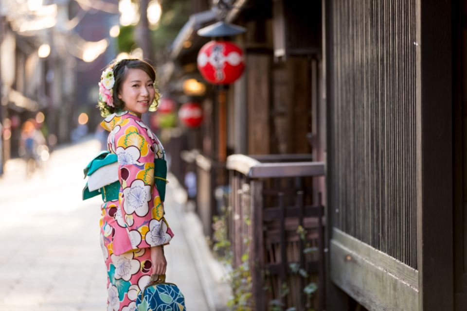 Kyoto: Rent a Kimono for 1 Day - Accessibility and Language Options