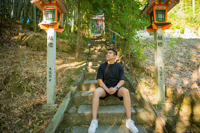 Guided Photoshoot of Fushimi Inari Shrine and Secret Bamboo Grove - Insider Tips Revealed