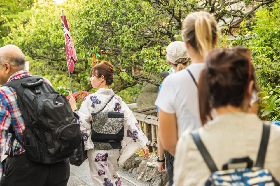 Night Walk in Gion: Kyoto's Geisha District - Customer Insights and Reviews
