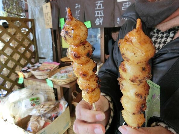 Full Day Private Tour in Takayama and Shirakawago - Just The Basics