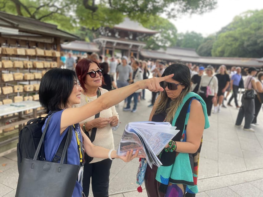 Harajuku From Meiji Shrine to Shibuya Crossing 2 Hours - Just The Basics