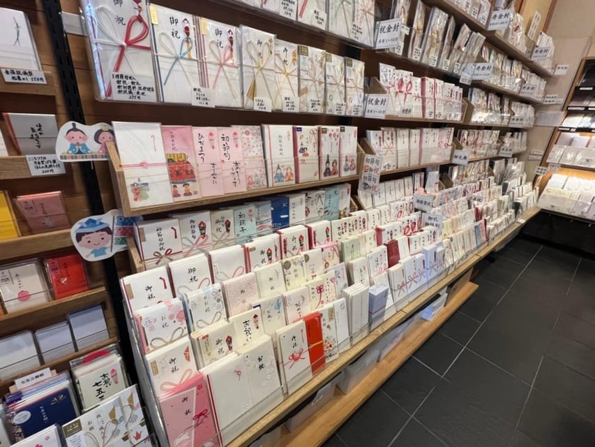Tokyo Asakusa to Ueno, 2 Hours Walking Tour to Feel Japan - Meeting Point