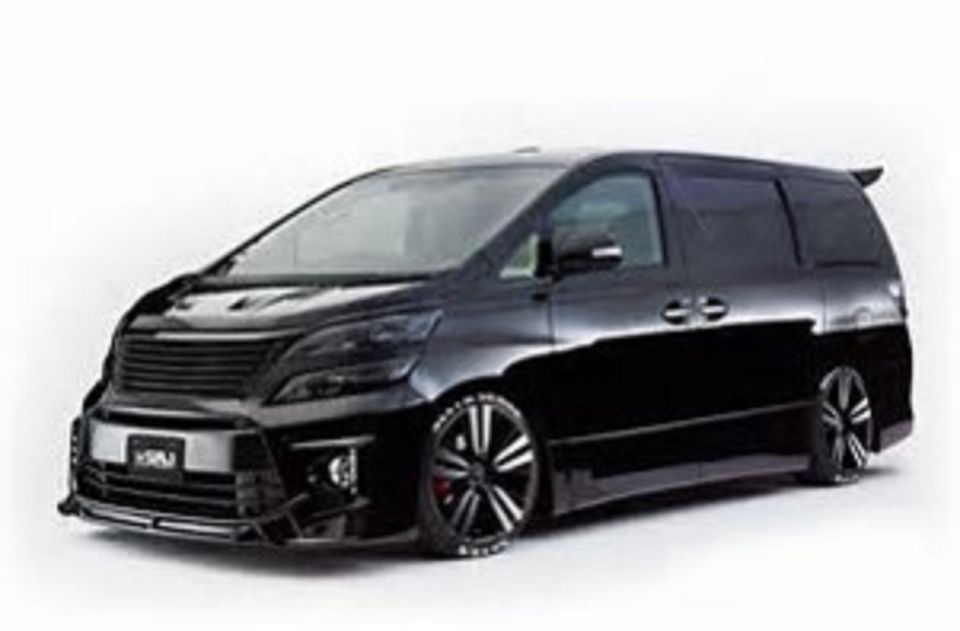 Fukuoka Airport Grand Limousine Transfer - Experience and Services