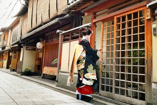 5 Top Highlights of Kyoto Full Day Bike Tour (E-bike option) - Bamboo Forest Street: Sound, Shade, and a Fast 20 Minutes