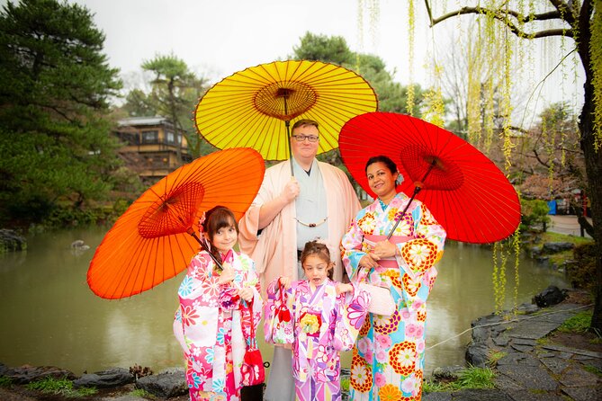 A Privately Guided Photoshoot in Beautiful Kyoto by a Pro - A Pro Photographer in Kyoto’s Gion and Higashiyama