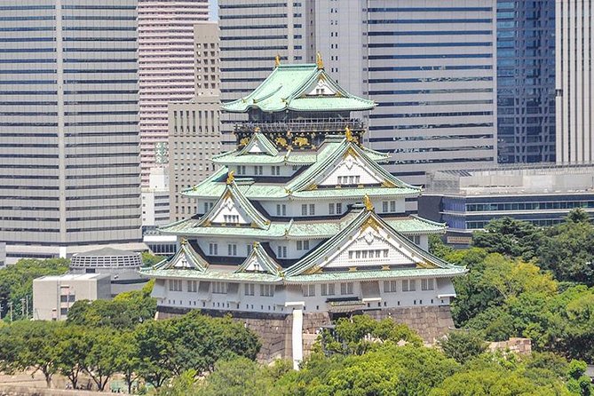 A Tour to Explore the Symbol of Osaka: Osaka Castle - Osaka Castle Tower Area: Reconstructed Exhibits and That Tea Room Detail