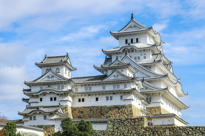 A Tour to Visit Himeji's Popular Destinations in a day! - Stop 1 and 2: the fast start at Himeji Station and Otemae Street