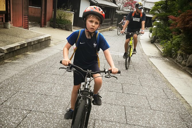 Afternoon Kyoto Bike Tour: Bamboo Forest, Monkeys & Hidden Spots - Stop 2: Bamboo Forest Street and a Sound You Can Hear