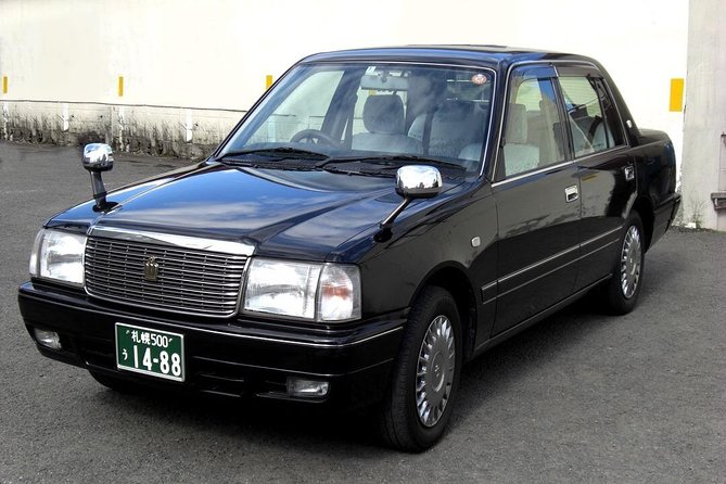 [Airport Transfer] Smoothly move between Sapporo and New Chitose Airport with a private car! one way - Timing, reliability, and what to do if your flight changes
