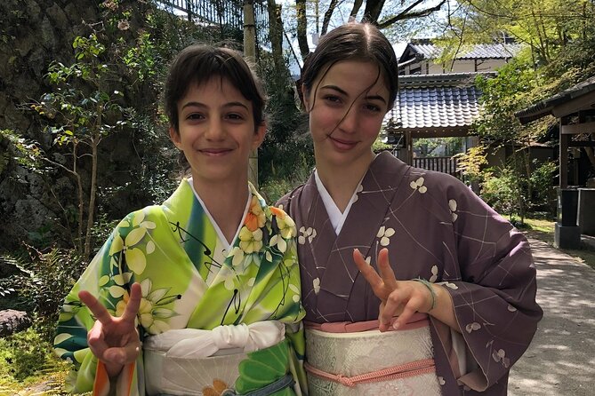 An Amazing set of Cultural experience: Kimono, Tea Ceremony and Calligraphy - Calligraphy practice, writing your name without overthinking it