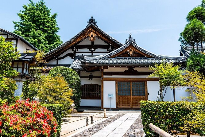 Arashiyama from Kyoto: Private & Personalized with a Local Guide - Private guide customization: what it changes on the ground