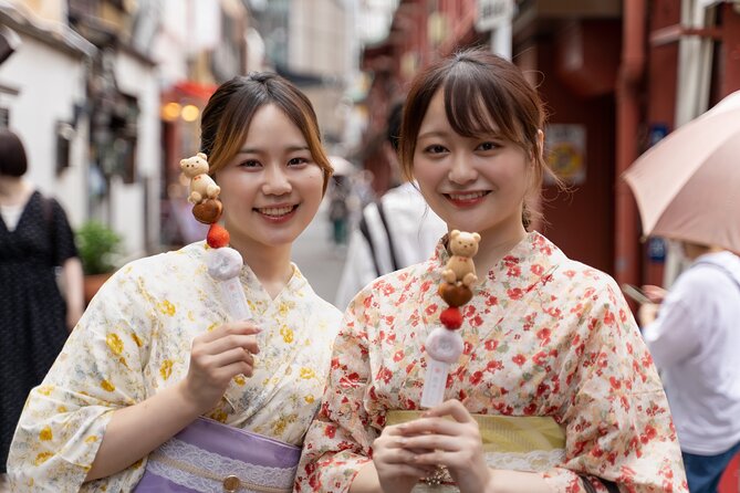 Asakusa Personal Video & Photo with Kimono - Kimono rental arrangement: the helpful part is free, the rental fee is not