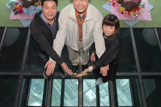 Asakusa: TOKYO SKYTREE Exploration after History Tour - Small group size and guides who set the tone