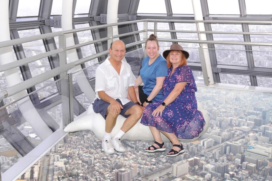 Asakusa: Tokyo Skytree Exploration and History Tour - Kaminarimon Gate: More Than the Photo Stop