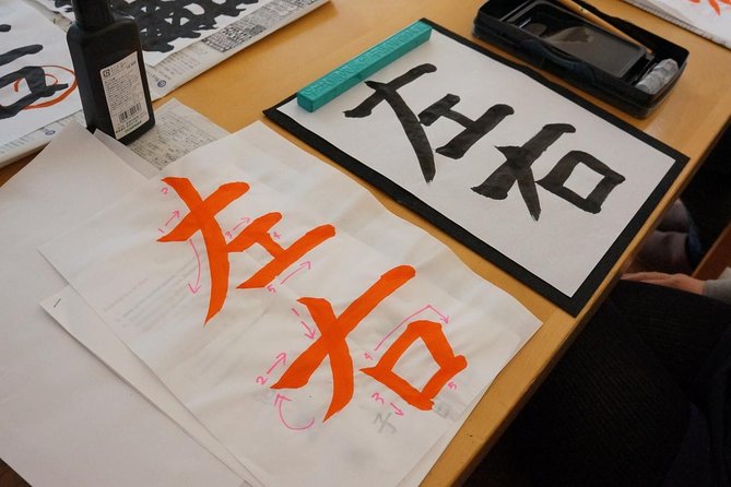Authentic Japanese calligraphy class in Tokyo! Kanji your name - Key highlights you will feel right away