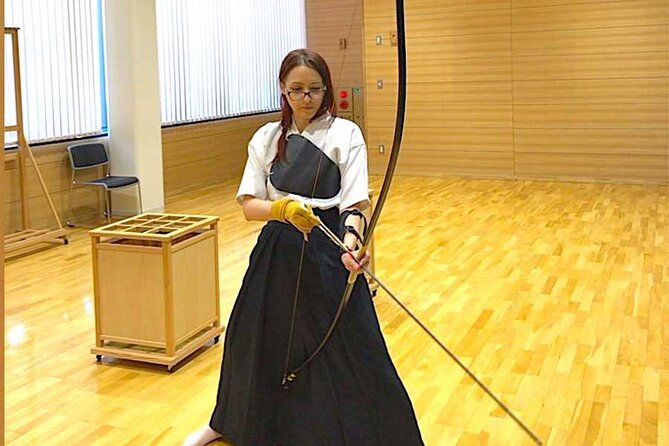 Authentic Kyudo Japanese Archery Experience in Tokyo - What the small group feels like in real life