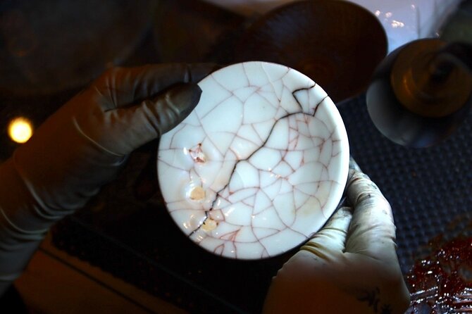 Authentic Pure Gold Kintsugi Workshop with Master Taku in Tokyo - What You’re Actually Doing in the Workshop (Step by Step, Without the Rush)