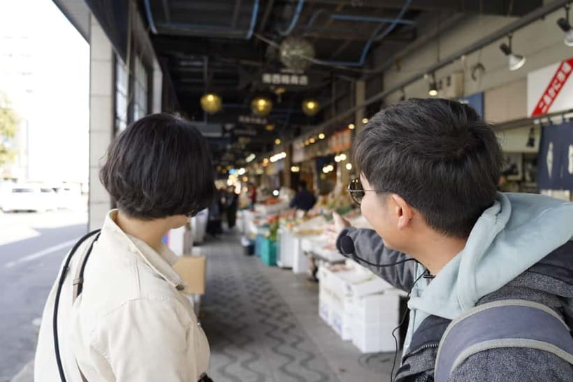 Authentic Sapporo: Nijo Market Seafood Lunch & History Tour - Hokkaido Jingu Tongu, where local community love shows