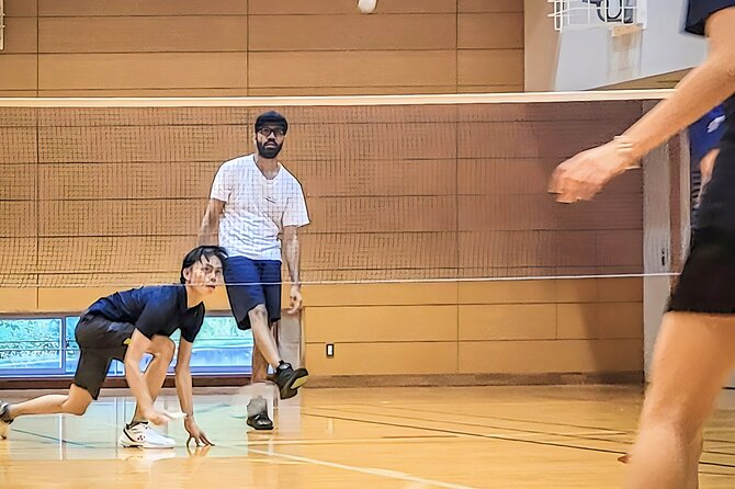Badminton in Osaka & Kyoto with Locals! - Why this $6 badminton outing feels like real local life