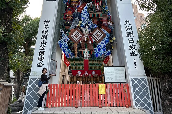 Bike Tour in Fukuoka City【Bike is Life】Fukuoka " Hakata " Ride - Kushida Shrine Station to a small-group ride that stays together