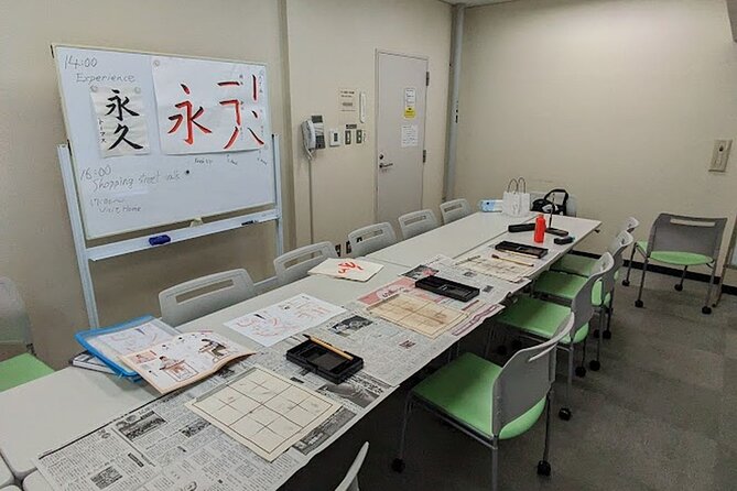 Calligraphy Experience at Tokyo Ginza and Tsukiji Area - Tsukiji Food Street Dinner: A Perfect Match for Your New Skill