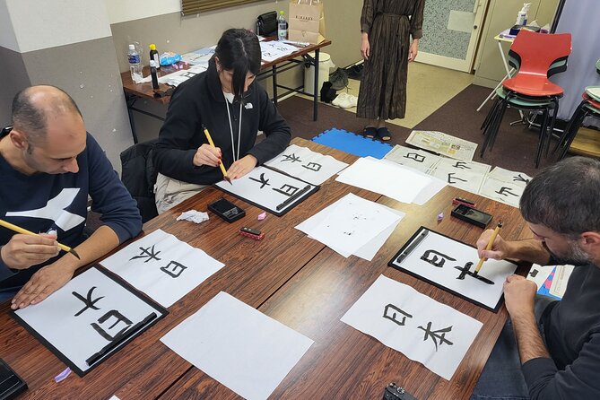 Calligraphy Workshop in Namba, Dotonbori - Who this workshop suits best (and who might think twice)
