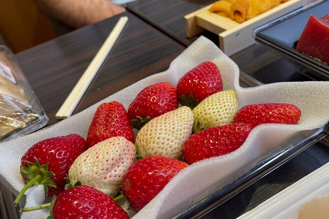 Classic Tsukiji Food Tour - A morning route that mixes food, stalls, and a shrine
