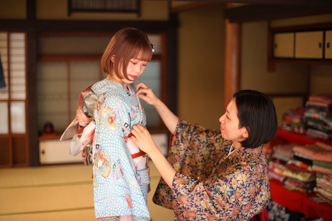 Cultural Activities :Kimono, tea ceremony, Calligraphy and Amulet - Amulet making: a craft you can actually keep