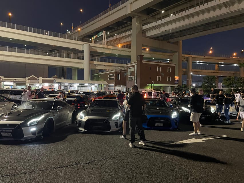 Daikoku Parking : going by this mini JDM - one customer only - Night timing: when you should go for the full Daikoku vibe