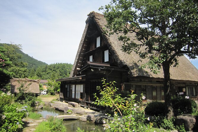 [Day trip bus tour from Kanazawa Station] Weekend only! World Heritage Shirakawago Day Bus Tour - Kanazawa before and after: where your time actually goes