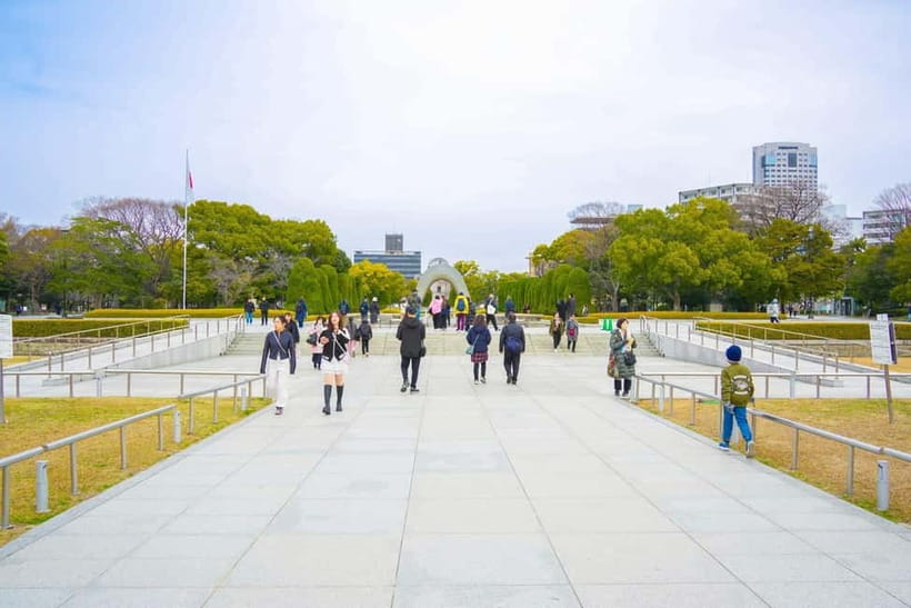 Day Trip to Hiroshima & Miyajima with Itsukushima Shrine - Price and value: why $39 can make sense