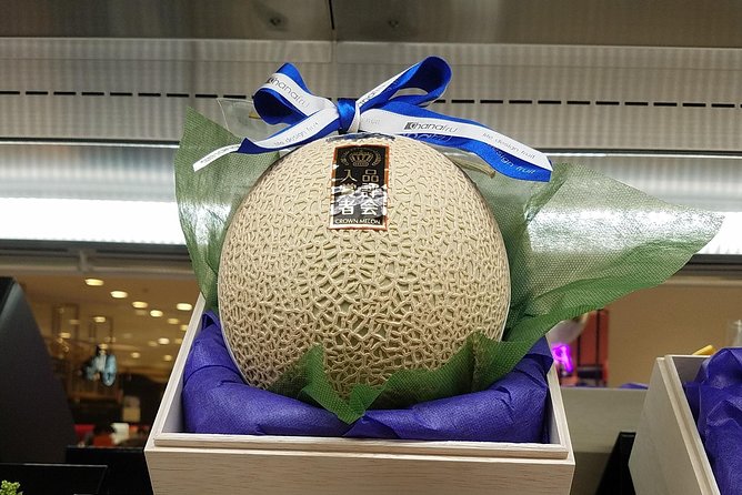 Deep Dive: Osaka Food Markets from Local to Luxurious! - Doguyasuji kitchenware street, the souvenir that actually helps you eat