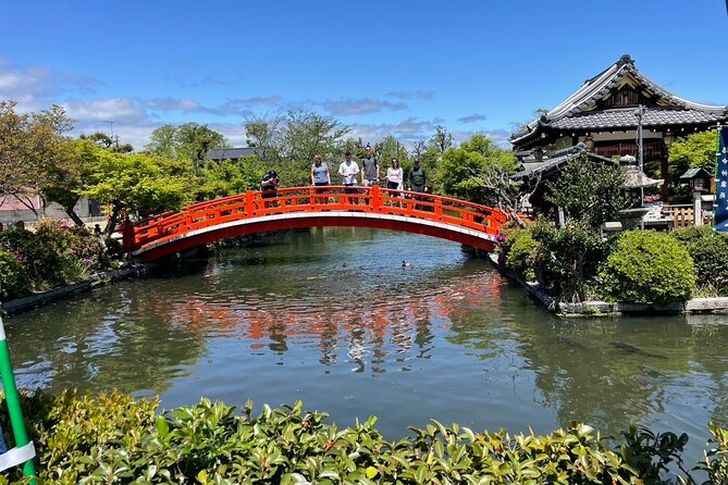 Discover Kyoto by Bike Full Day Tour - Umekoji Park and a look at modern Kyoto life