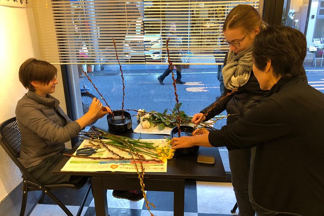 Discover the Art of Ikebana in Tokyo’s Historic Yanaka District - Who this is for, and who might want to skip