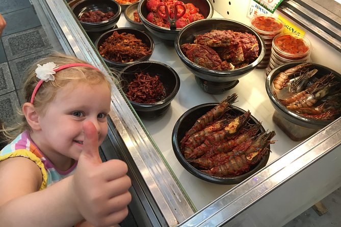 Eat, Drink & Cycle: Osaka Foodie Bike Tour - Tower Knives hands-on stop and a sushi plus kushikatsu finish