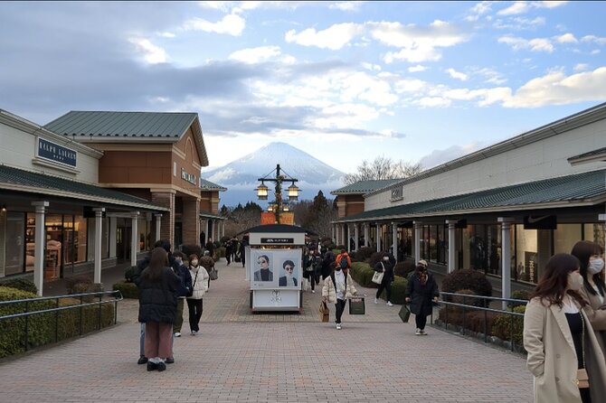 Enjoy Mt. Fuji View and free time shopping at Gotemba Outlets! - Oishi Park by Lake Kawaguchi, Fuji Views and a Soft-Cream Moment