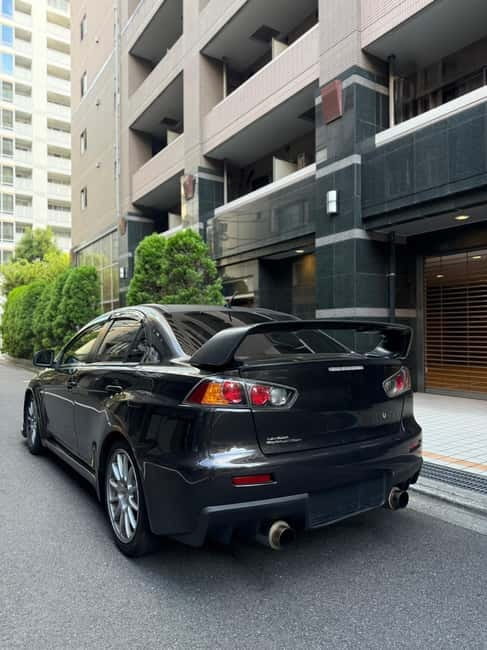 EVO, WRX, Skyline – JDM Night Run to Daikoku Car Meet - Autobacs Shinonome: the shop stop that’s more than window dressing