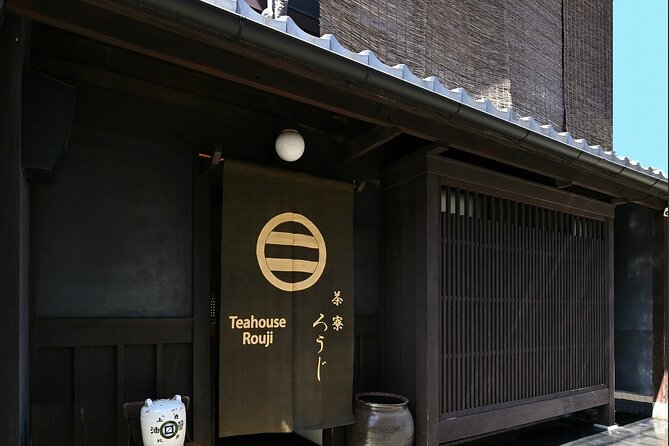 Experience a tea ceremony in an authentic tearoom, in Kyoto! - Should you book this Kyoto tea ceremony?
