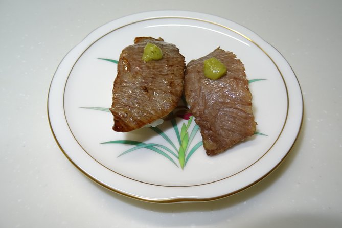 Experience all of Japanese culture and Japanese food experience classes "origami, udon, Japanese food, green tea, calligraphy" in 4 hours - Matcha and Japanese sweets after the meal: a calmer ending that still feels Japanese