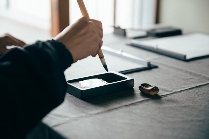Experience Japanese calligraphy & tea ceremony at a traditional house in Nagoya - Entering The Kominka House In Nagoya’s Samurai District