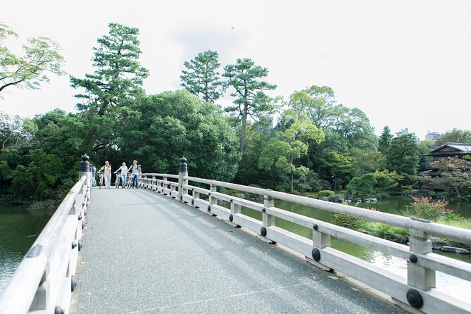 Explore Hidden Alleyway with a Local Expert (Morning tour) - Kyoto Imperial Palace: riding gravel paths through the garden spaces