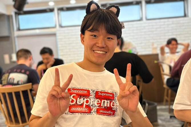 Explore Maidreamin Akihabara Walking Tour - 福福トレカ秋葉原店 card hunt for Pokémon and Yu-Gi-Oh