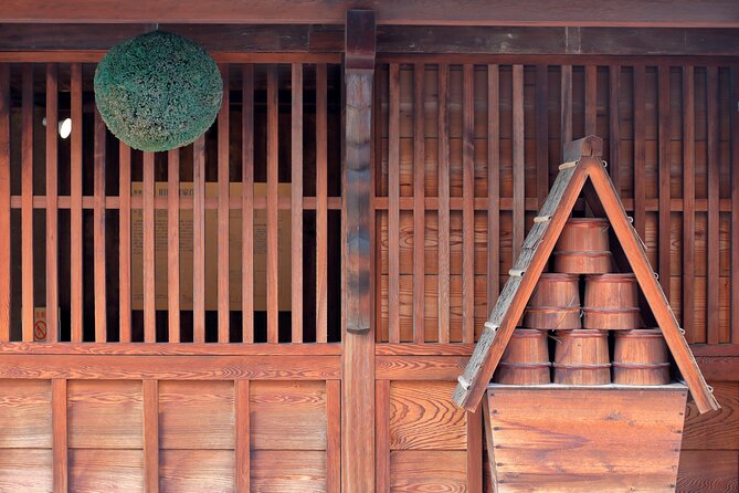 Exploring Nada Sake Breweries Kobe Private Tour with Government-Licensed Guide - Kiku-Masamune Shuzo Kinenkan: a major brewery museum that slows you down