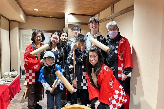 【Family Friendly】Traditional Mochi Pounding Experience - What makes it worth your time