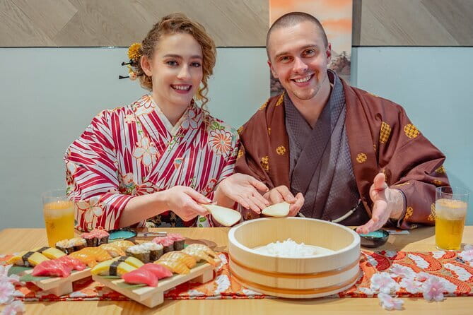 【For adult】Traditional Mochi Pounding Experience with Tasting - Toppings and Tea: How the Tasting Actually Works
