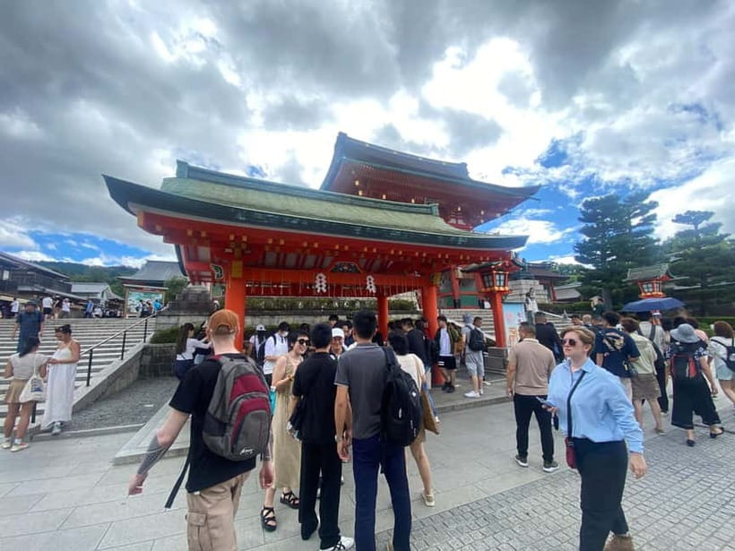 From Kyoto: Nara, Osaka & Kobe Day Trip – 3 Cities in 1 Day - A one-day Kansai route that starts in Kyoto