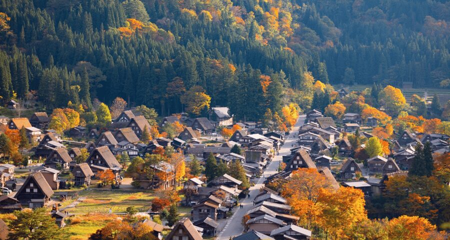 From Nagoya: Hida Takayama & Shirakawa-go Tour w/Opt. Lunch - Takayama Jinya and the Gate Area: Where You Feel the Edo Order