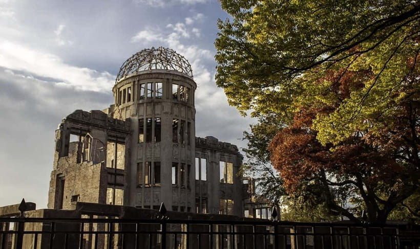 From Osaka: Hiroshima and Miyajima Day Trip by Bullet Train - Hiroshima etiquette: how to show respect without freezing up